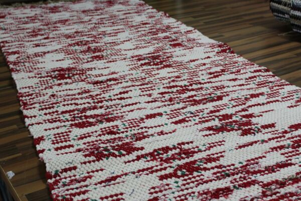 Socken Fleckerlteppich rot 70_180cm