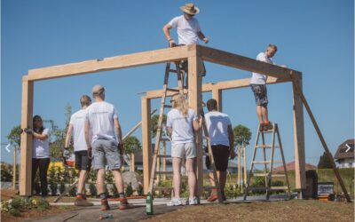 Unterstützung Generationsgarten in Ulrichsberg mit T-Shirts
